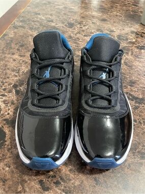 Jordan Men's Black and Blue Low-Top Patent Toe Sneakers
